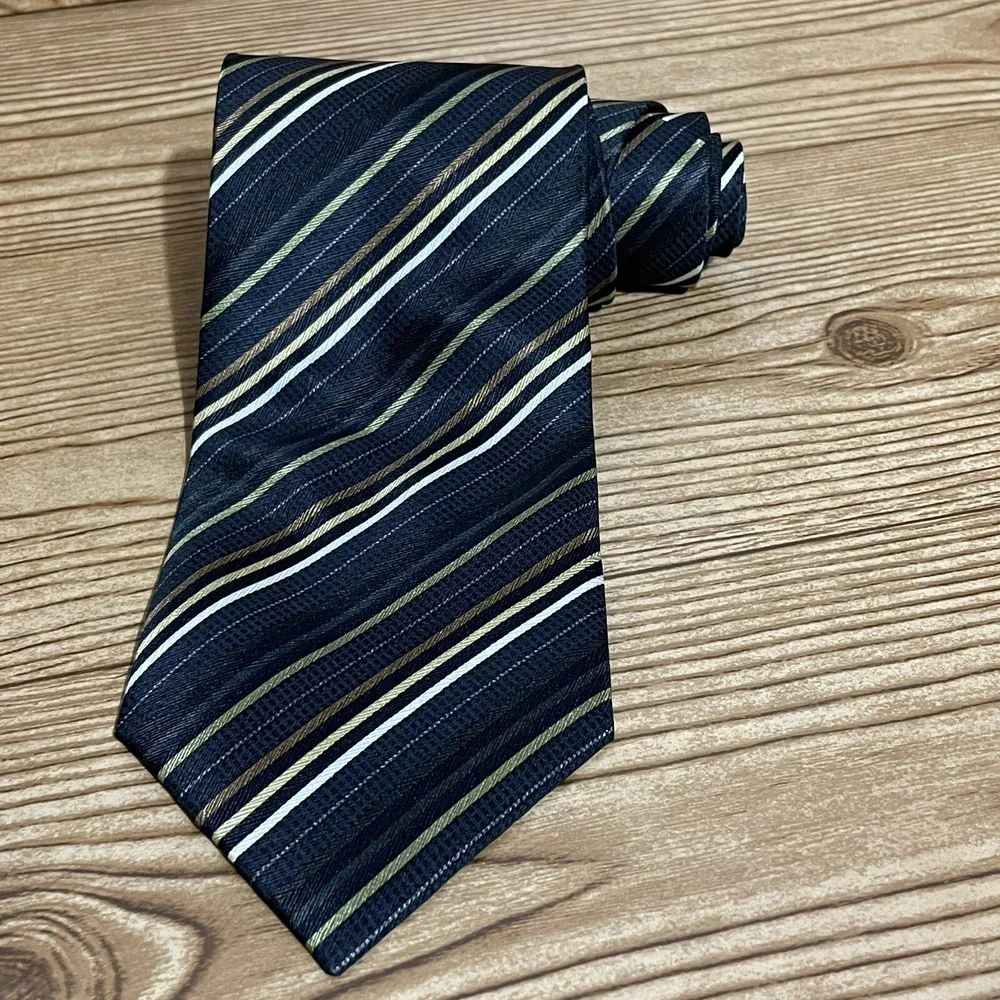 Croft & Barrow Necktie Green‎ Multicolor Diagonal Stripes HandMade 100% Silk Tie